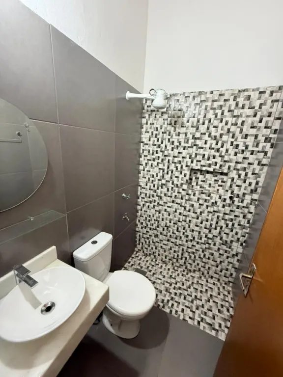 ALQUILER – Valle Apua LAMBARÉ VIVIENDA A ESTRENAR — foto 3