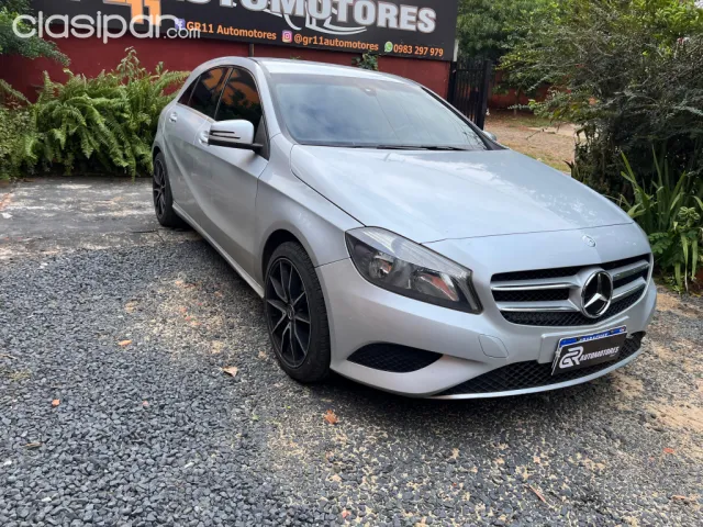 Mercedes-Benz A 200 2014 — foto 4