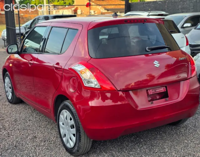 Suzuki Swift 2010 - foto 2