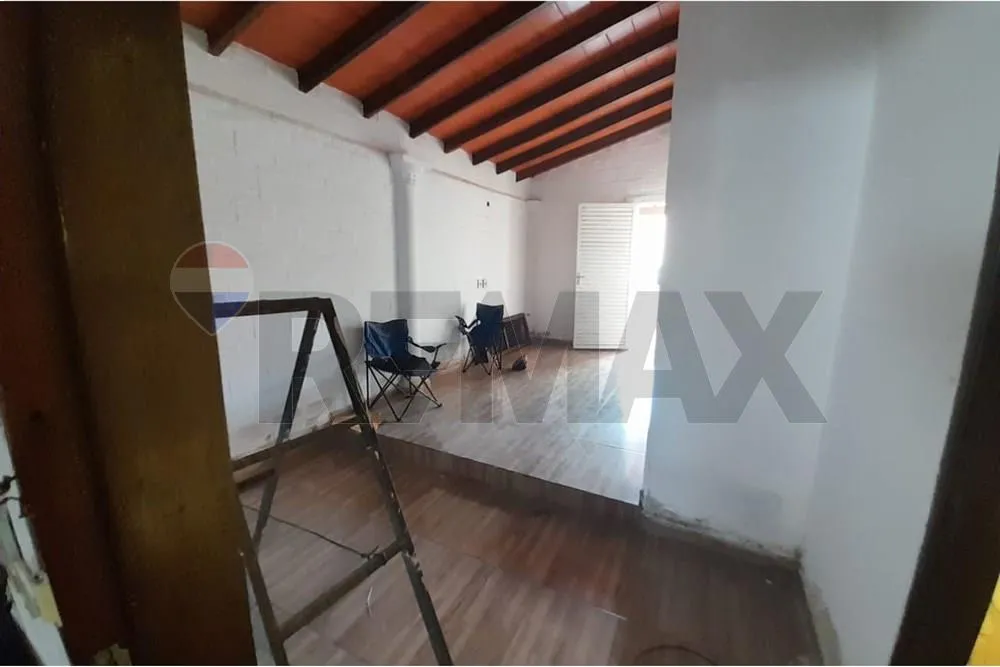 VENDO CASA EN FERNANDO DE LA MORA — foto 2