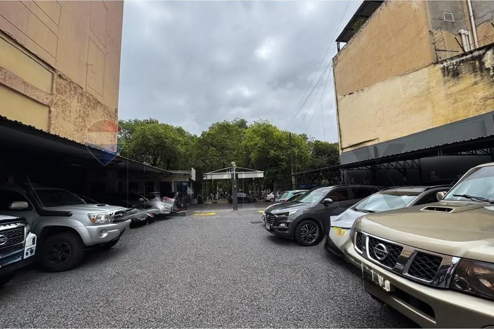 VENDO TERRENO AL LADO DEL HOTEL GUARANI CENTRO DE ASUNCION — foto 2