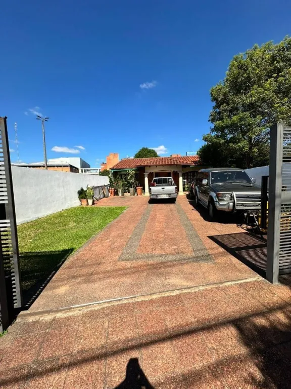 En Alquiler Casa en Barrio Villa Aurelia de Asuncion ID 47871 — Foto 2