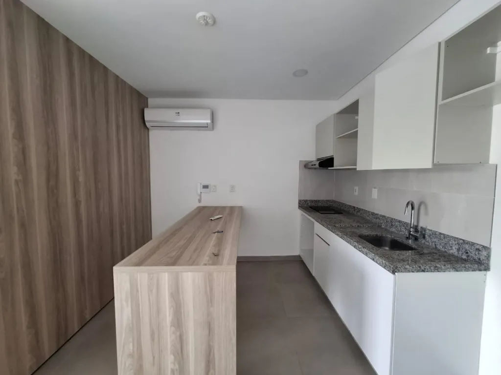 Vendo Monoambiente Semi Amoblado en CorAr Tower 1, Fernando De La Mora — foto 3