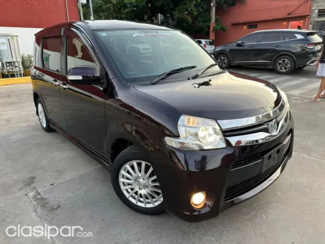 Toyota Sienta 2012 — foto 2