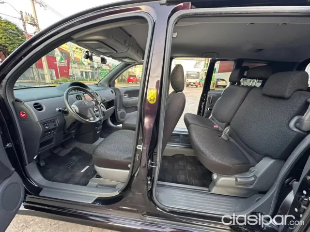 Toyota Sienta 2012 — foto 8
