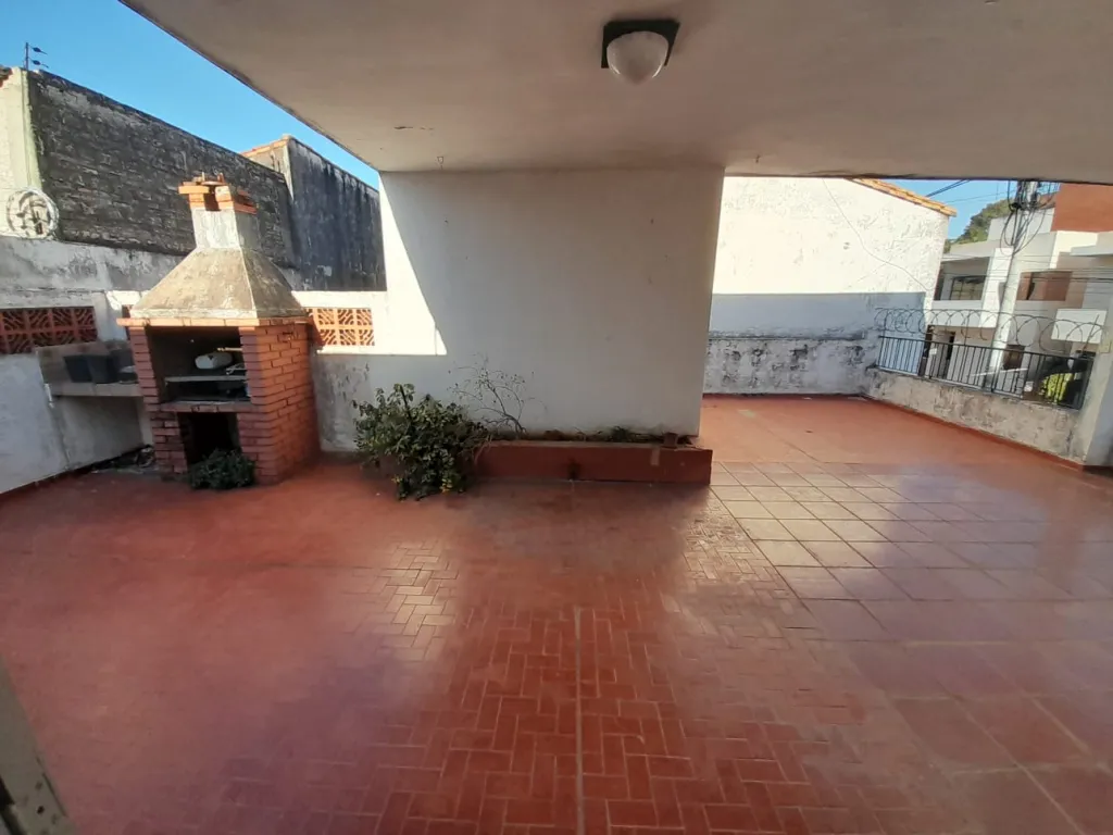 VENTA CASA CENTRO DE ASUNCIÓN PARAGUARÍ ESQ AVAY — foto 3