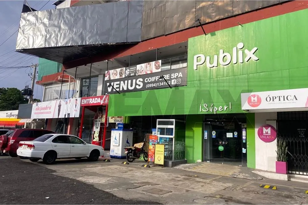 ALQUILER DE LOCAL COMERCIAL SOBRE AV. CHOFERES DEL CHACO — foto 2