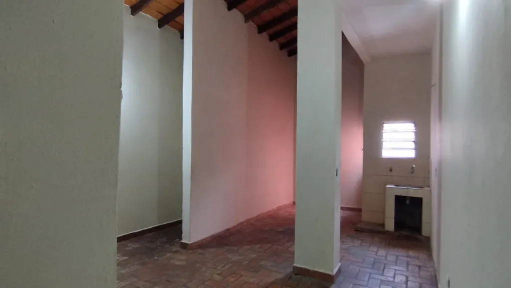 DEPARTAMENTO DE 2 DMTS, BAÑO FAMILIAR Y COCHERA A CONTROL, ZONA MÉDICOS DEL CHACO — foto 3