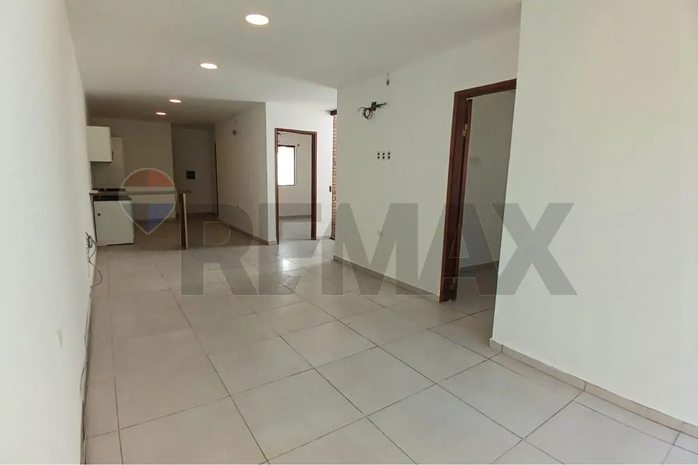 Moderno & Espacioso Dúplex en Venta - Limpio — foto 2