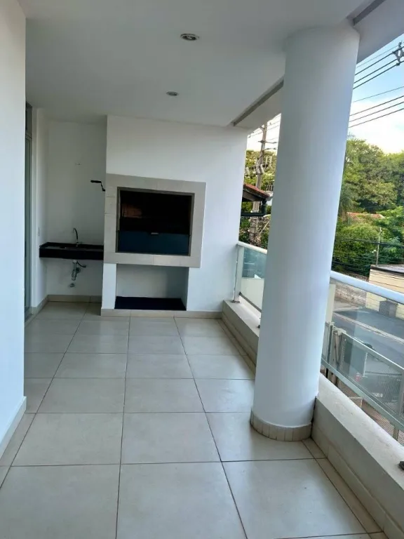 En alquiler departamento de 3 habs. en el Edificio Granada de Barrio Bella Vista ID 48061 — foto 2