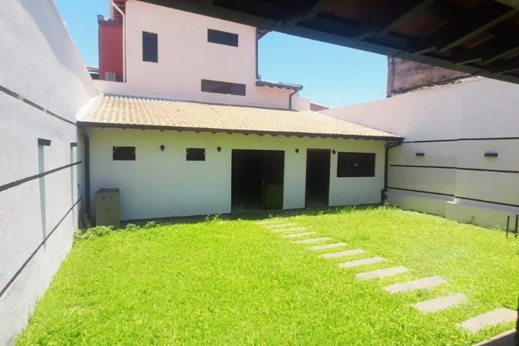 ALQUILO CASA PARA OFICINA EN LOS LAURELES — photo 2