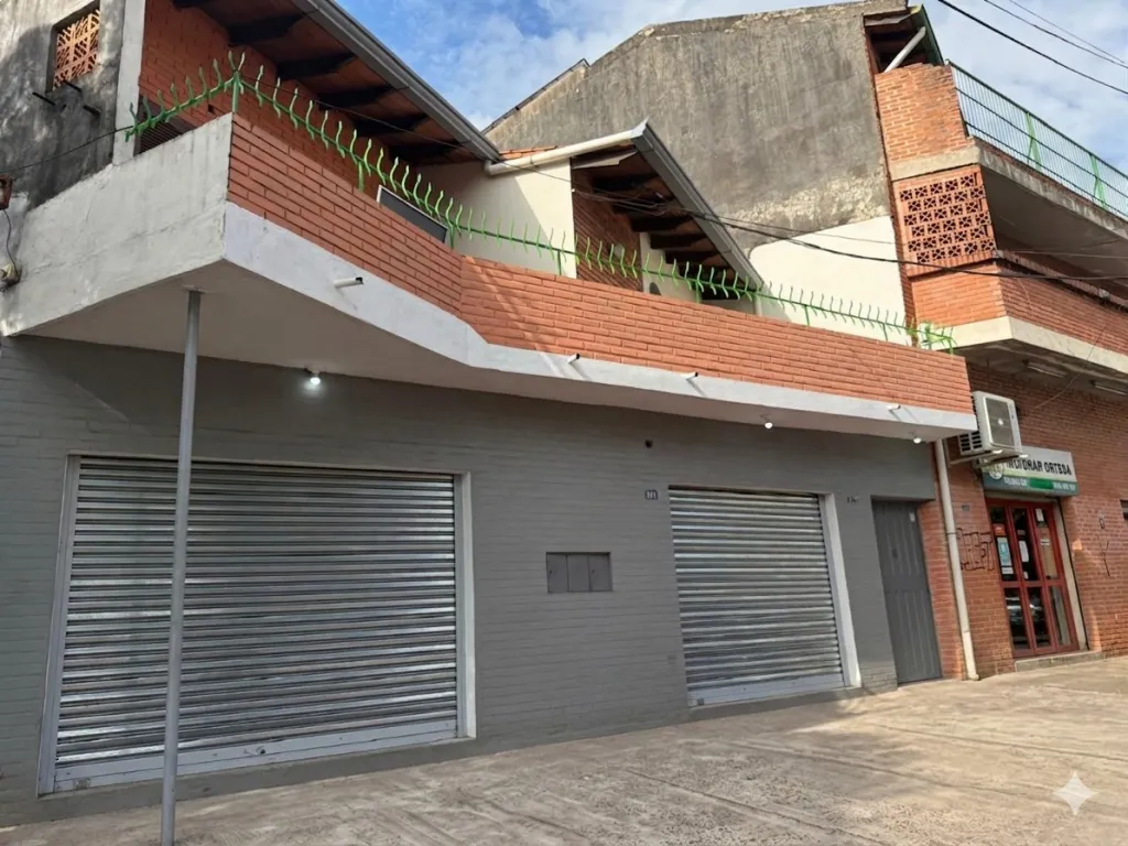 📍Alquilo Local Comercial sobre Av. Fdo. de la Mora — foto 3
