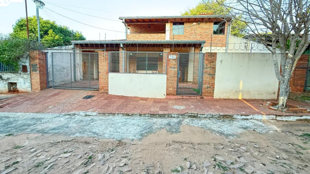 CASA CON PISCINA EN LAMBARÉ — foto 3