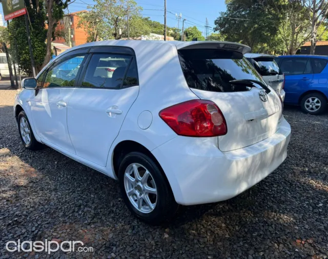 Toyota Auris 2008 — foto 7