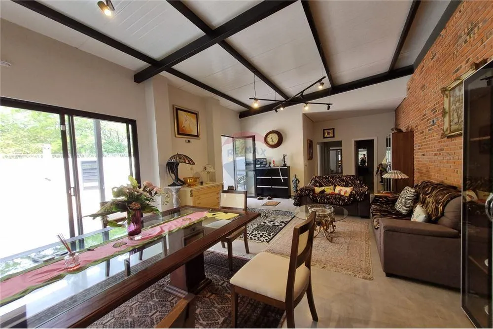 Casa moderna con piscina en San Bernardino – Tu refugio ideal todo el año — foto 3