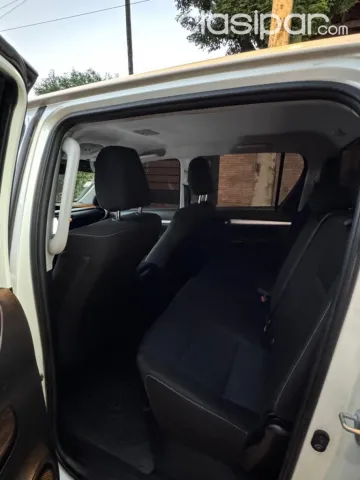 Toyota Hilux 2021 — foto 7