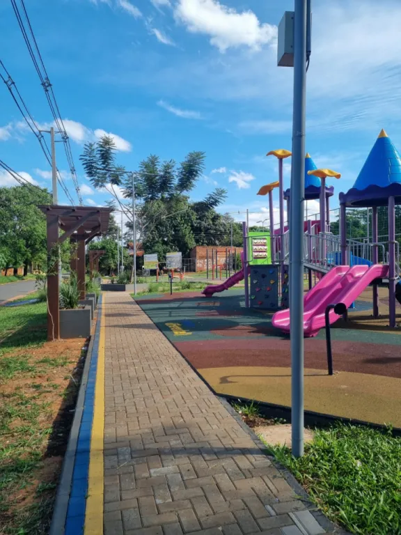 VENDO TERRENO EN CAÑADA GARAY – LUQUE — foto 2