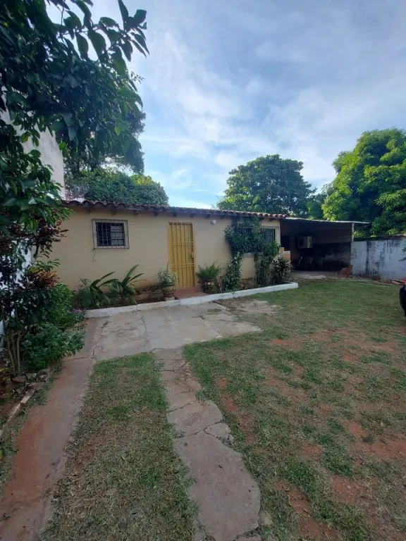 Linda Casa en Venta en Ñemby - Centro — foto 2