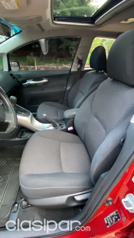 Toyota Auris 2011 — foto 3