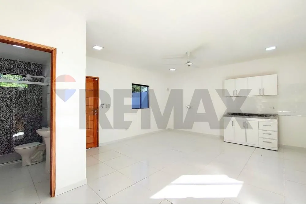 En Venta - Chalet - San Antonio, Central, Paraguay — foto 3