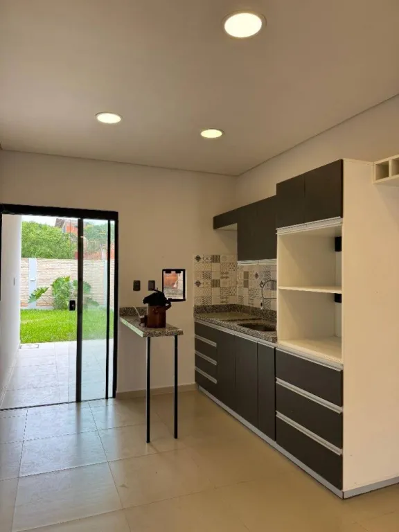 EN VENTA HERMOSA CASA A ESTRENAR EN LUQUE — foto 3