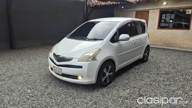 Toyota Ractis 2005 - foto 2
