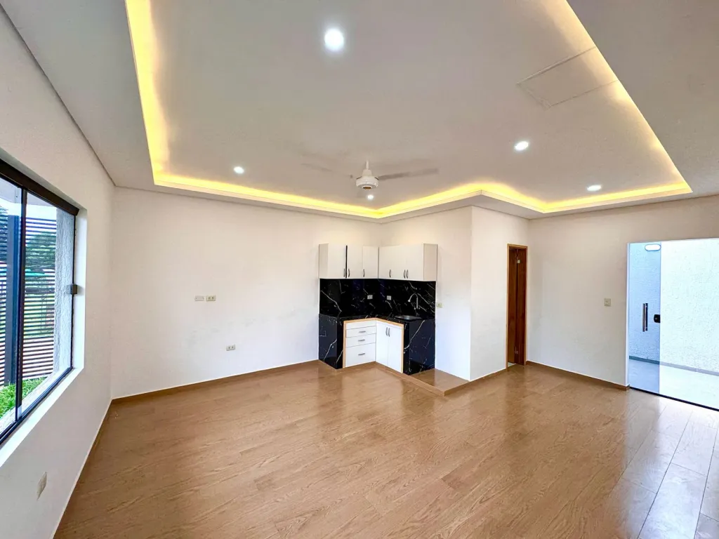 🏡 ALQUILER EN MARIANO ROQUE ALONSO — photo 3