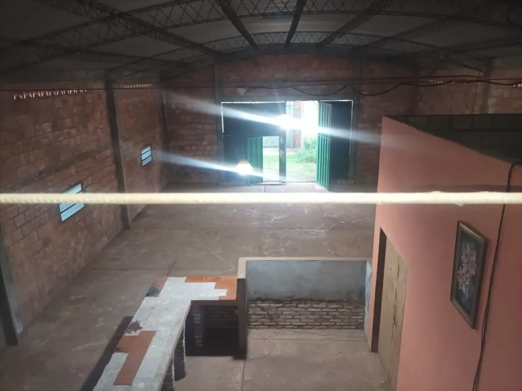 En Itaugua alquilo Deposito de 200m2 — foto 2