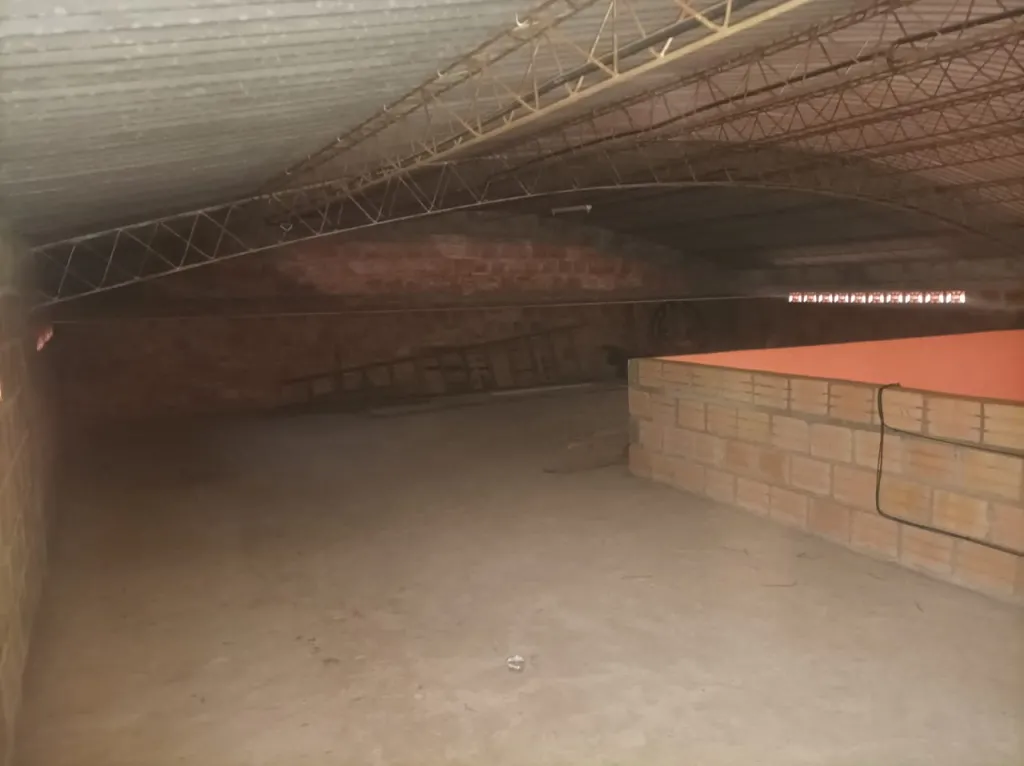 En Itaugua alquilo Deposito de 200m2 — foto 3