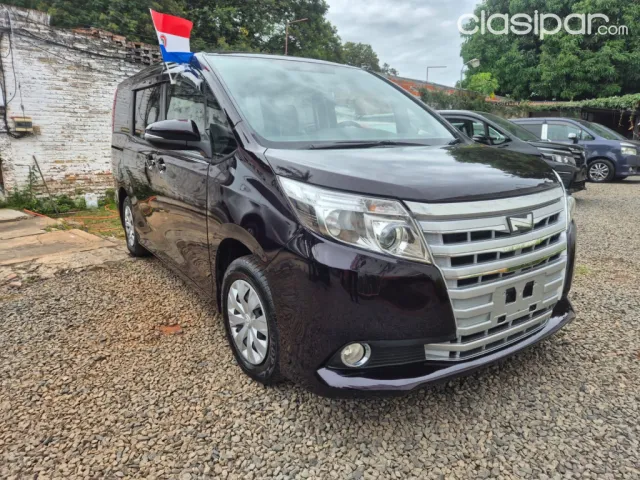 Toyota Noah 2014 — foto 4