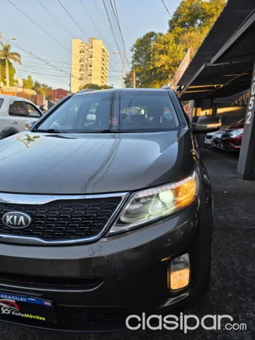 Kia Sorento 2013 — foto 3