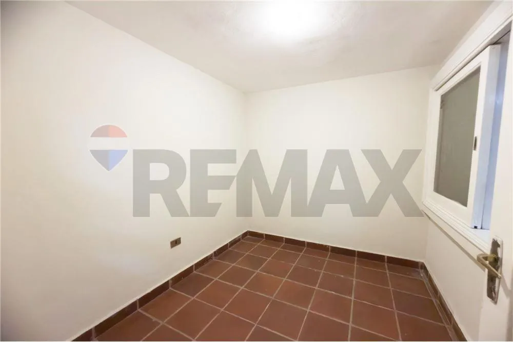 VENDO DUPLEX EN CARMELITAS ZONA BANCO CENTRAL — foto 3