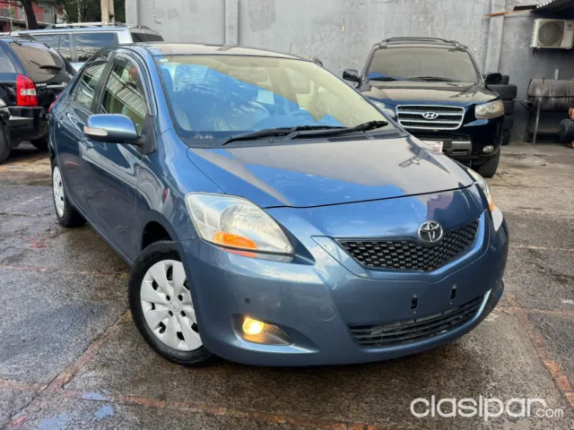 Toyota Belta 2010 - foto 2