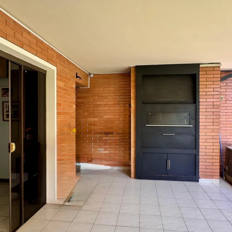 Vendo casa de 4 dormitorios en Mburucuya Asuncion — foto 3