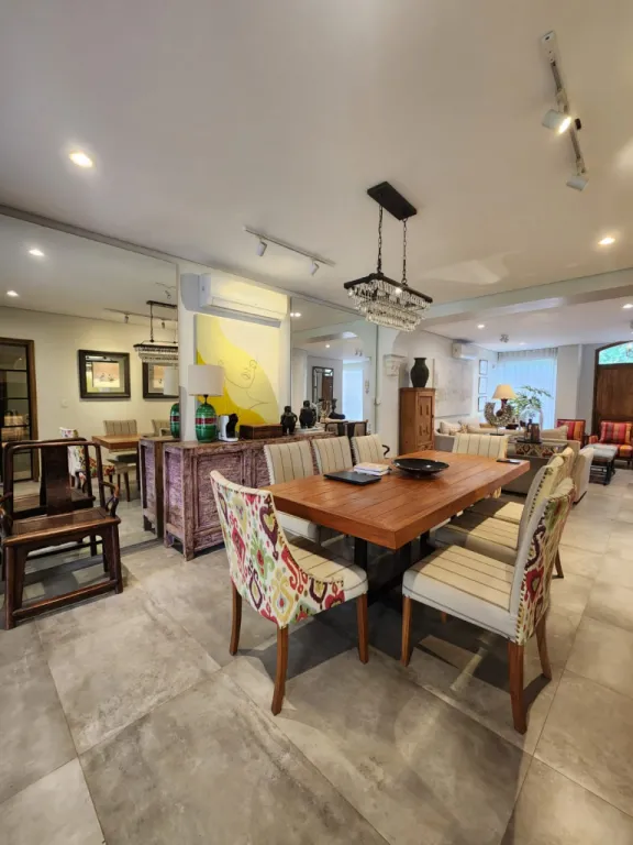 Vendo Preciosa Casa de 3 Dormitorios en Suite, Barrio Mme. Lynch - CLHO8054664 — foto 2