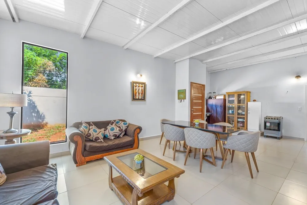 VENDO CASA EN LAMBARÉ BARRIO SAN ROQUE!! — foto 2