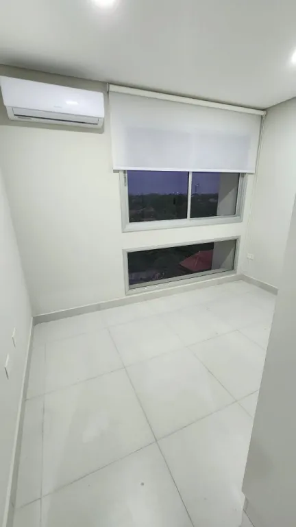 ALQUILO DEPARTAMENTO 2 DORMITORIOS EN LOS LAURELES ASUNCION — foto 3
