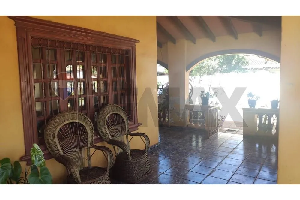 casa en venta a dia cuadras de la avenida fulgencio yegros — foto 2