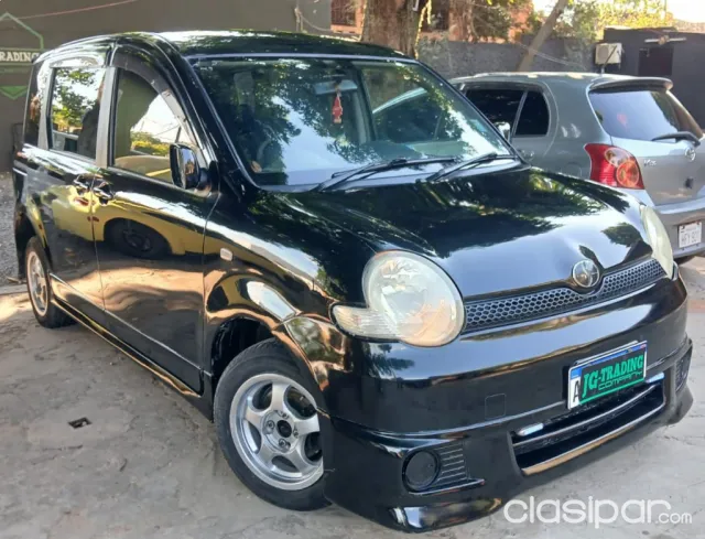 Toyota Sienta 2004 — foto 5