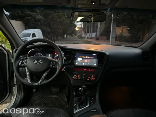 Kia K5 2011 — foto 7