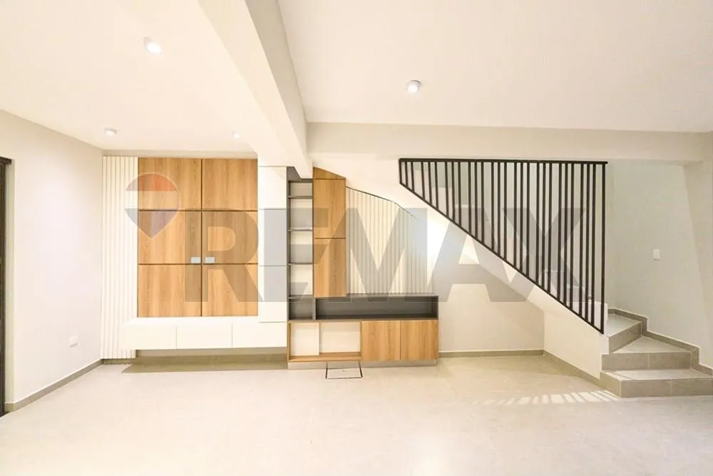 CASA PAREADA ZONA SHOPPING MARISCAL — foto 3