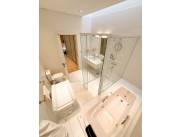 EN VENTA - CASA DE ESTILO MEDITERRÁNEO EN BARRIO LAS MERCEDES