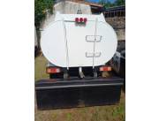 CAMION CISTERNA PARA 3000 LITROS MITSUBISHI CANTER AÑO 2000 EN EXCELENTE ESTADO