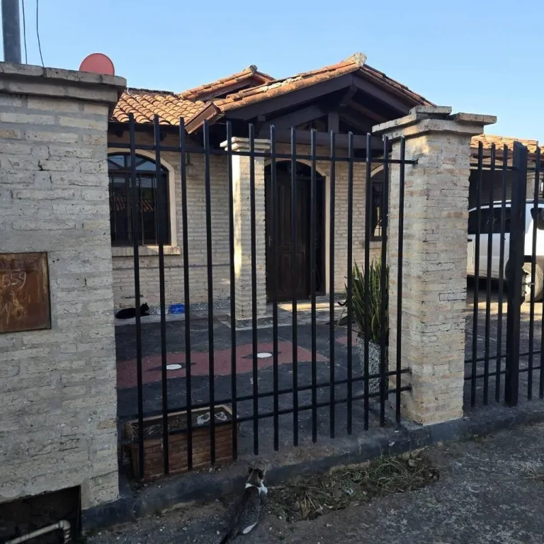 VENDO Terreno + Casa en Mariano Roque Alonso - ubicación estratégica de alto crecimiento — foto 2