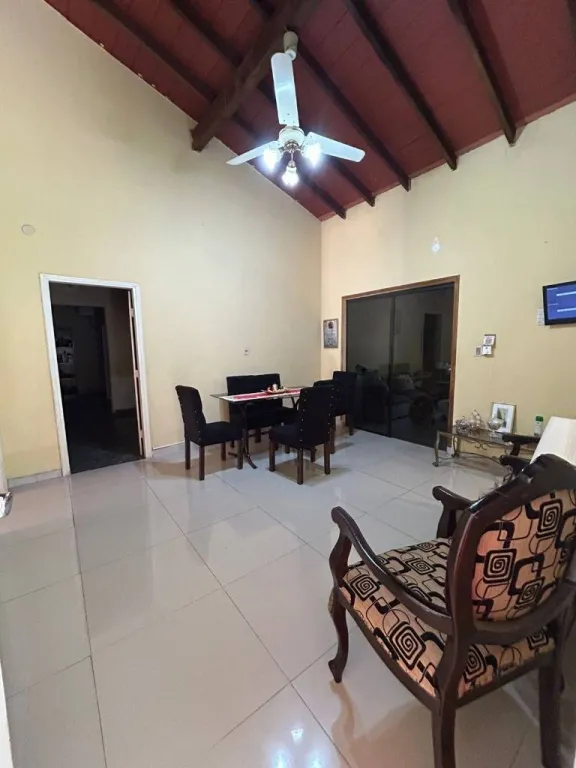 CASA EN VILLA ELISA - EXCELENTE UBICACION — foto 3