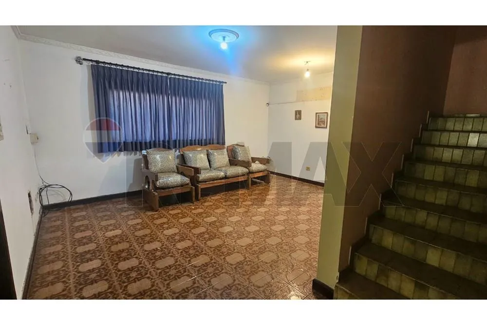VENDO AMPLIA CASA EN EL BARRIO NAZARETH — foto 2