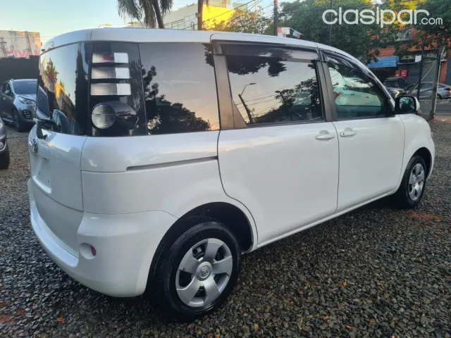 Toyota Sienta 2012 — foto 7