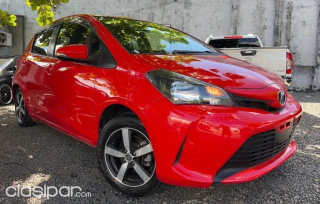Toyota Vitz 2014 — foto 2