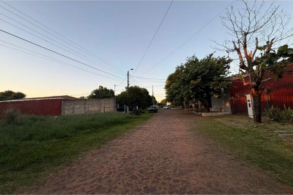 VENDO TERRENO EN VILLA ELISA BARRIO GLORIA MARÍA!! — foto 2