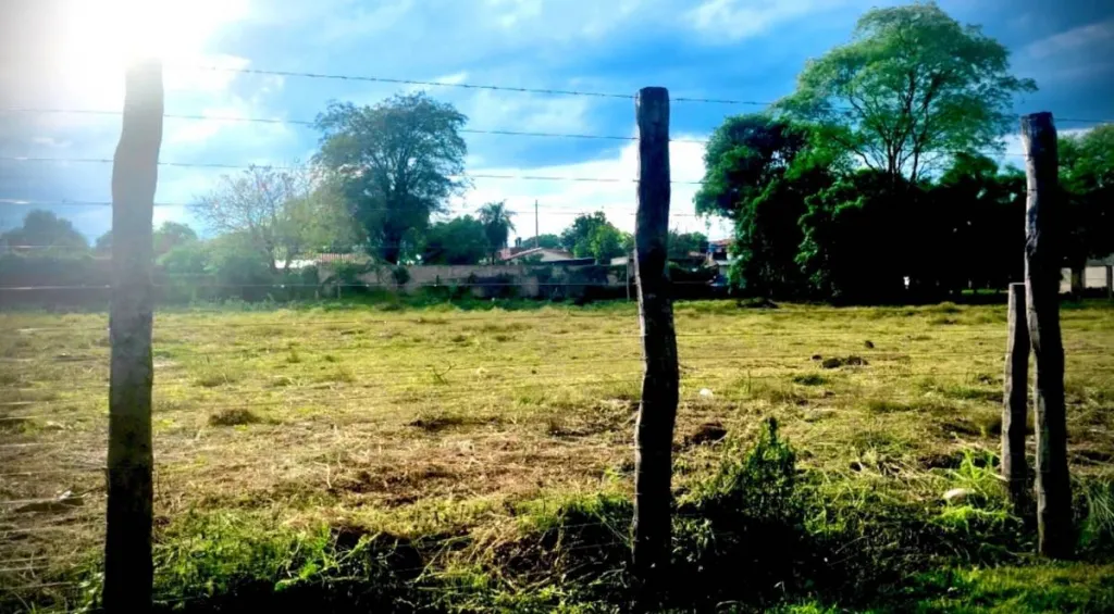 Vendo Terreno 5014 m2 en Mariano Roque Alonso - Doble Frente Esquina — foto 2